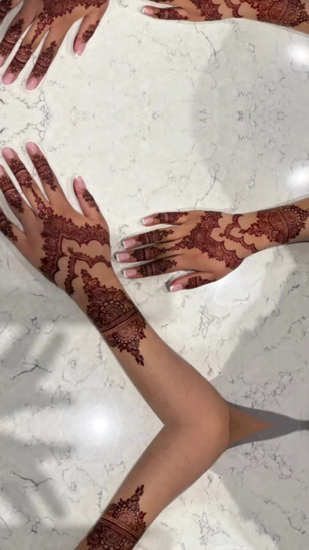 @HennaByAroona🇬🇧