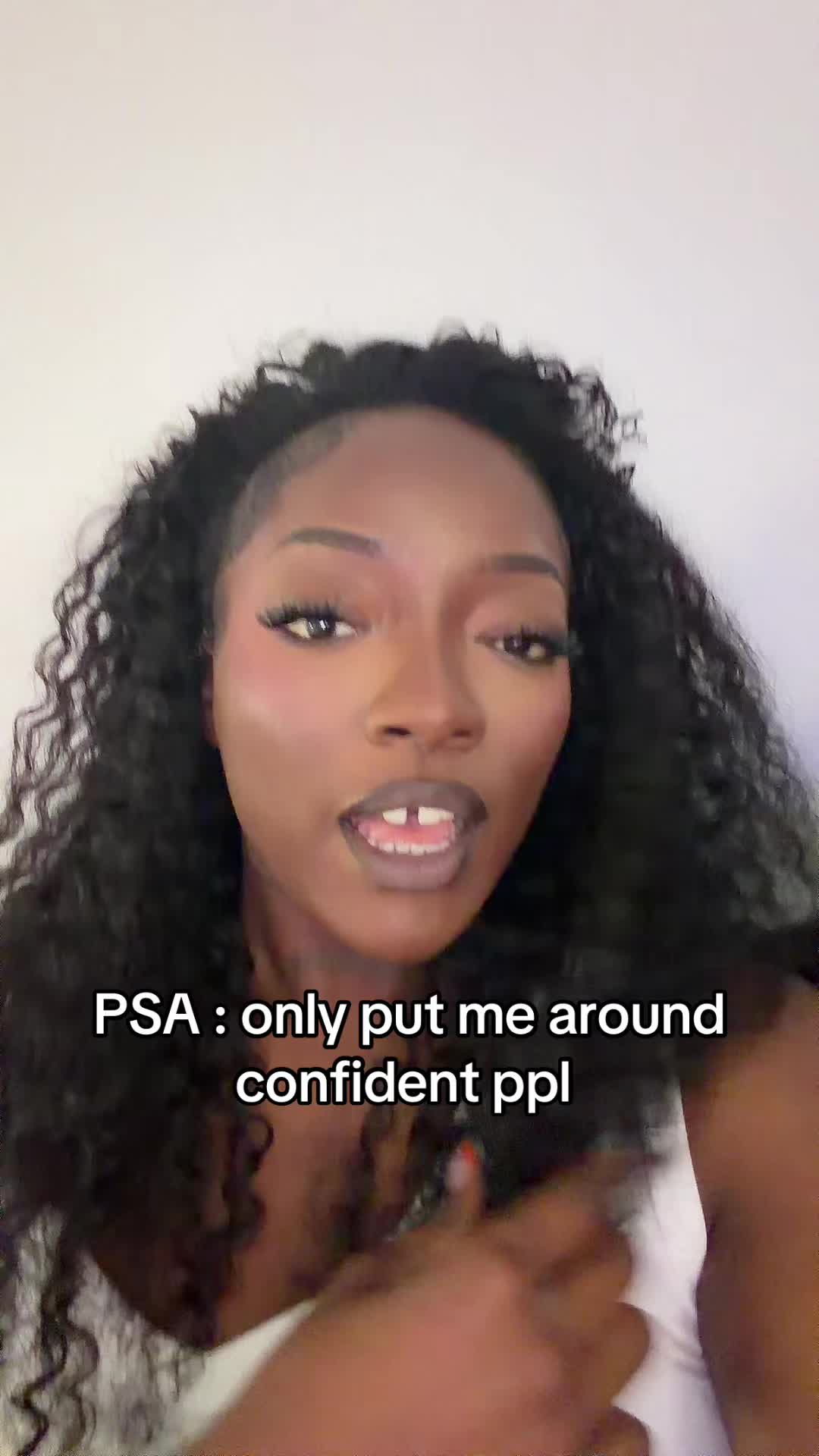 @Moniqueee_