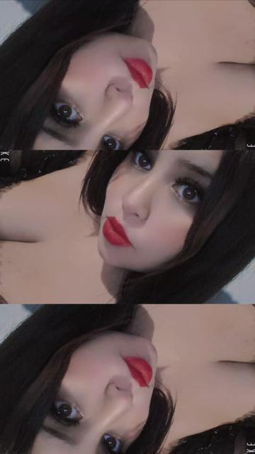 @𝐌𝐈𝐂𝐇𝐄𝐋𝐋𝐄 🍒