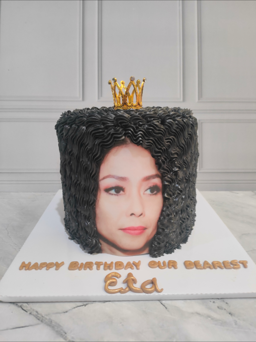 @Ester Kitchen Cake
