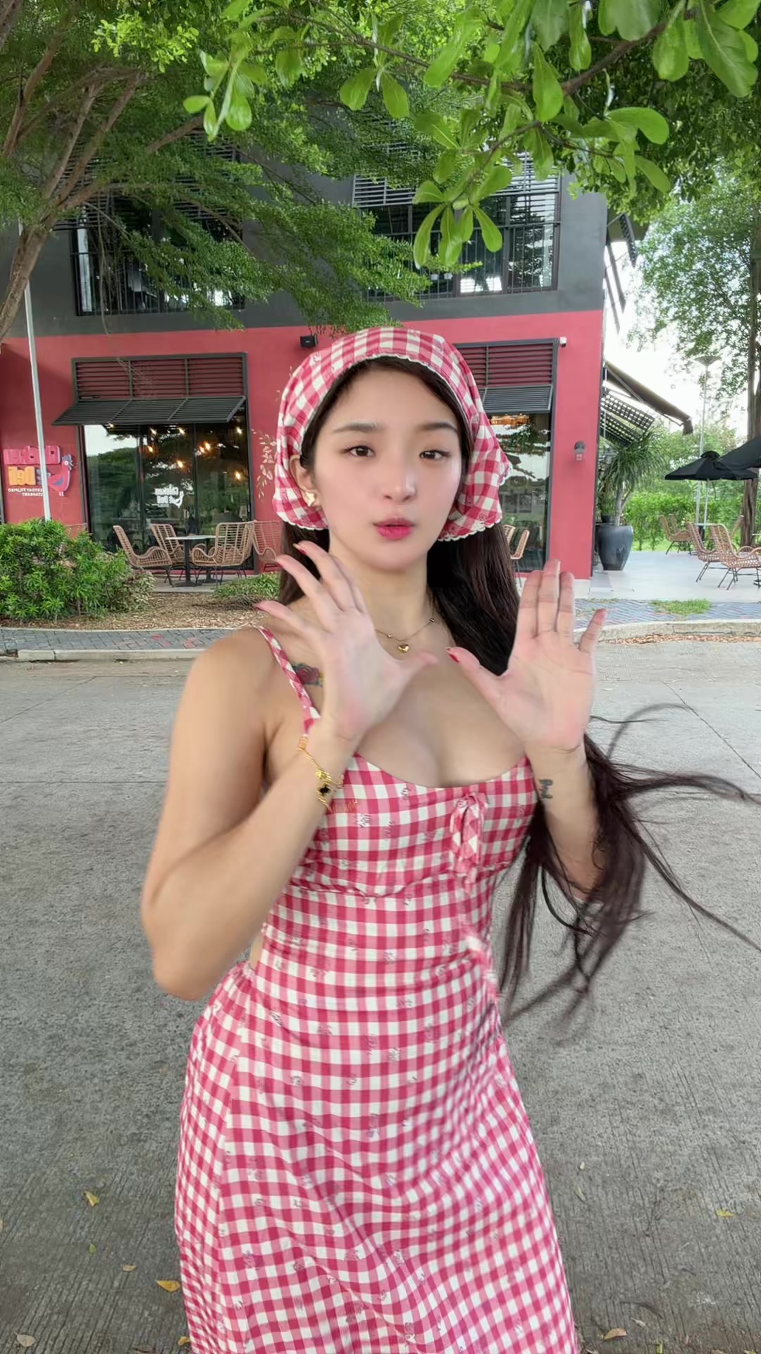 @Tyraku1414