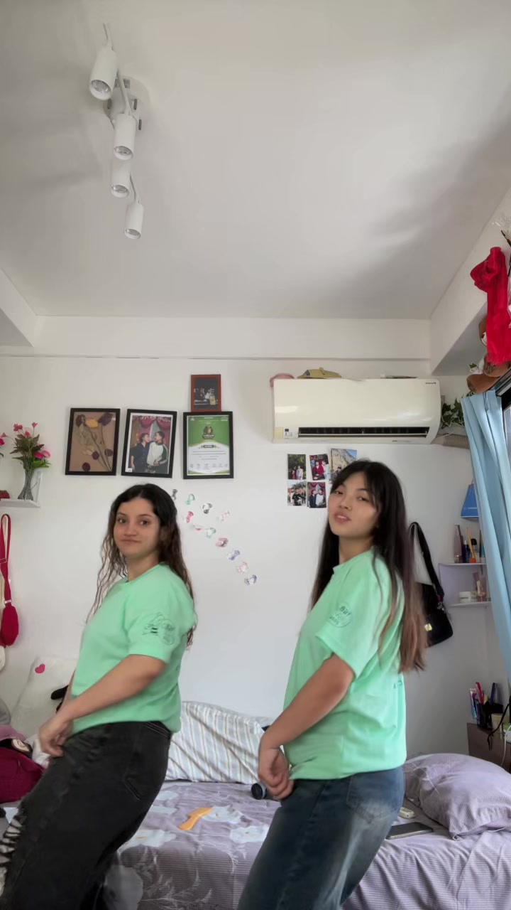 @Rupa gurunq
