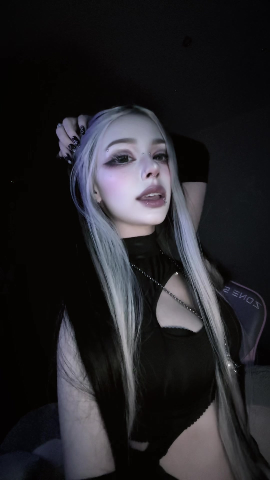 @Little insomnia