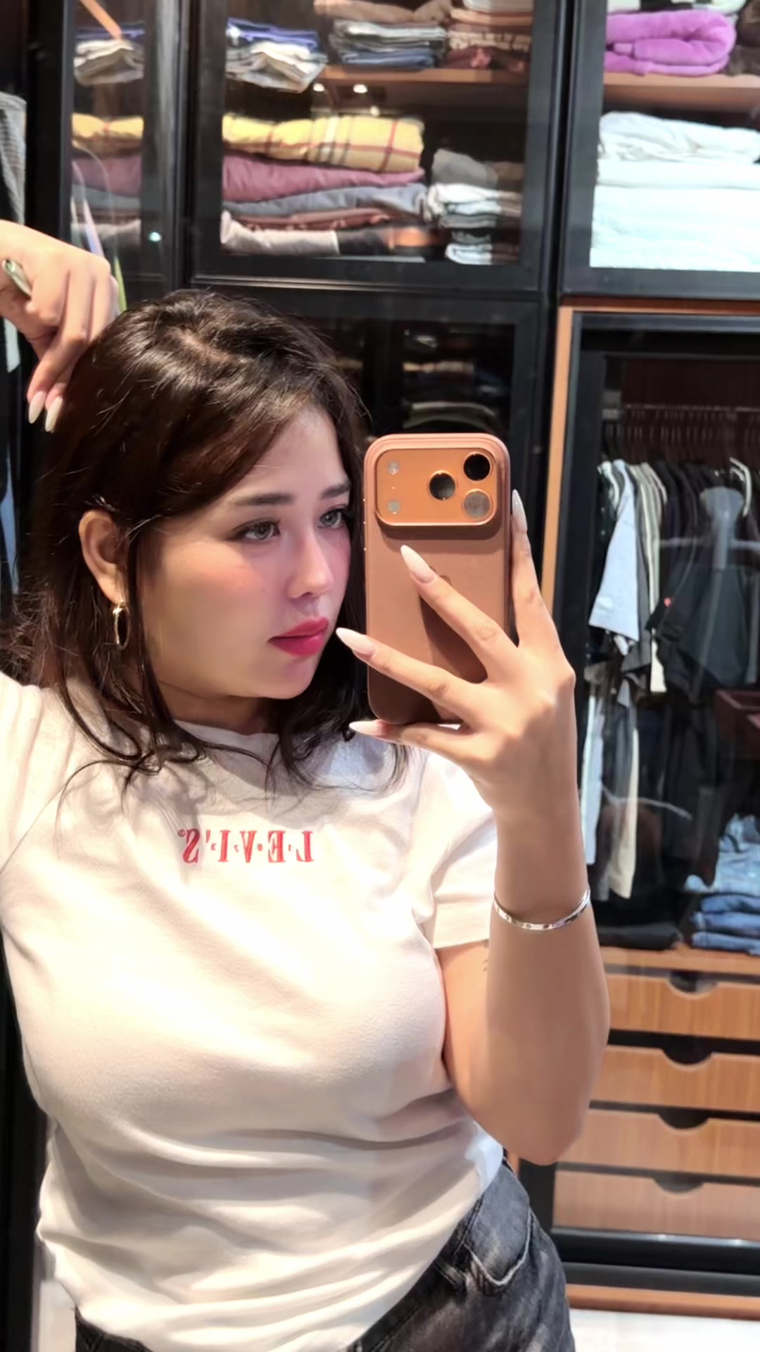 @MadamK