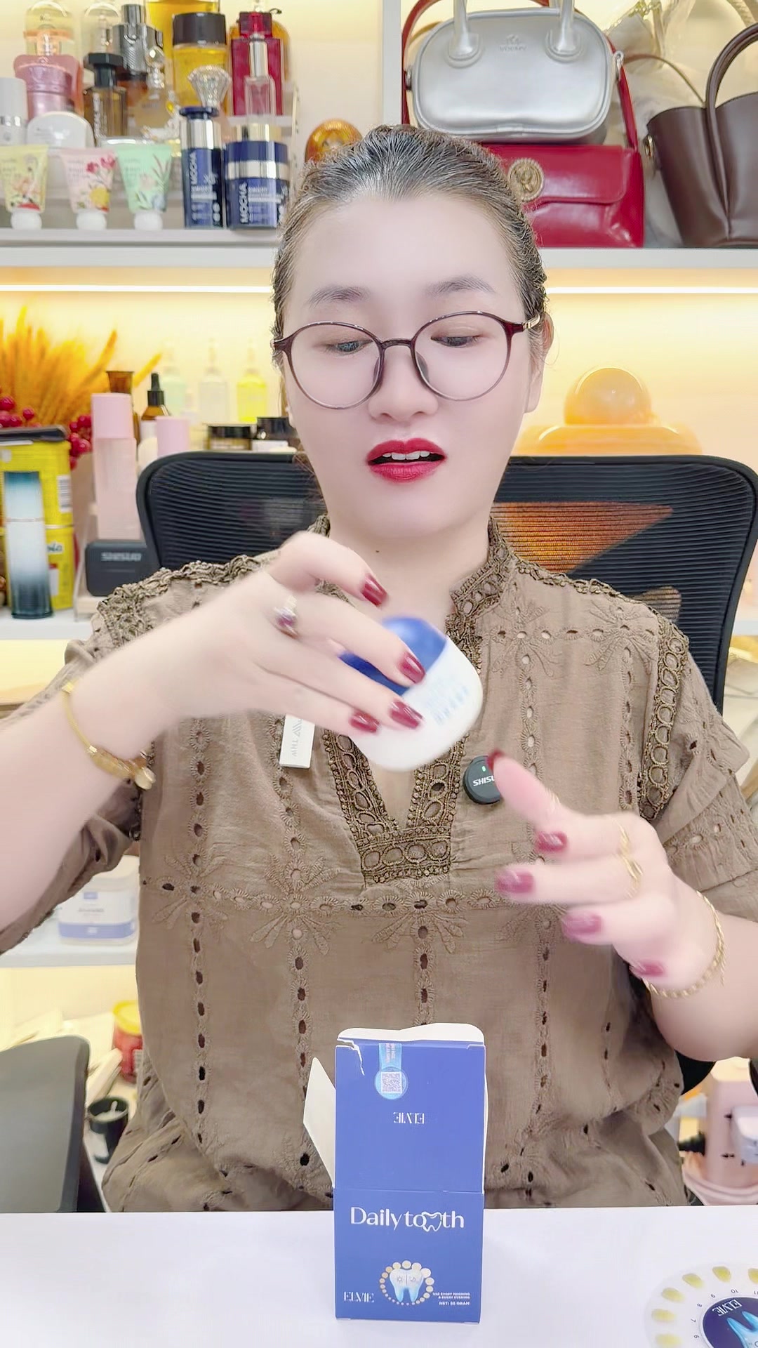 @Ổ Của Lộc1376