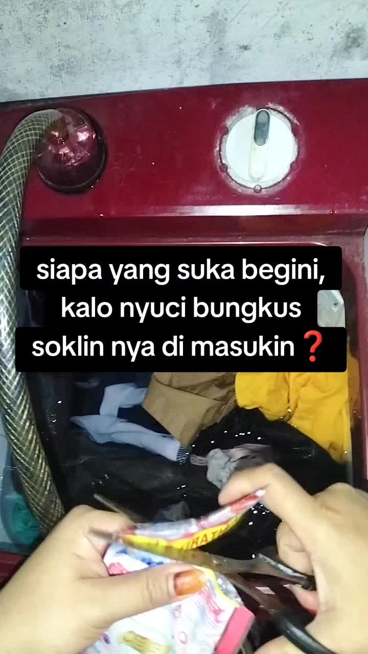 @yenianggela