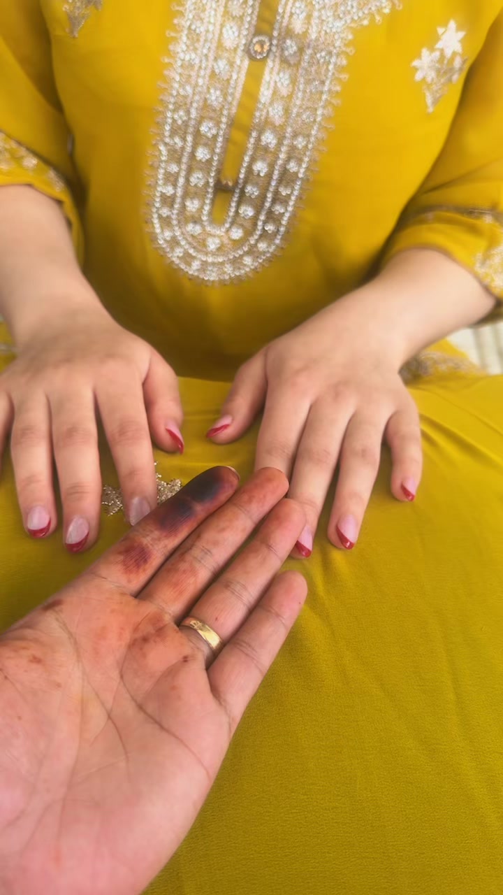 @Sujataz mehendi zone