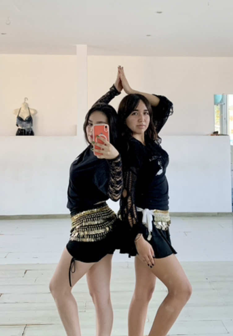 @Academia anyelu dance center