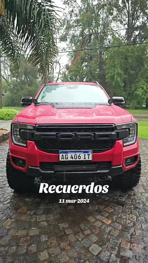 @elio ayala