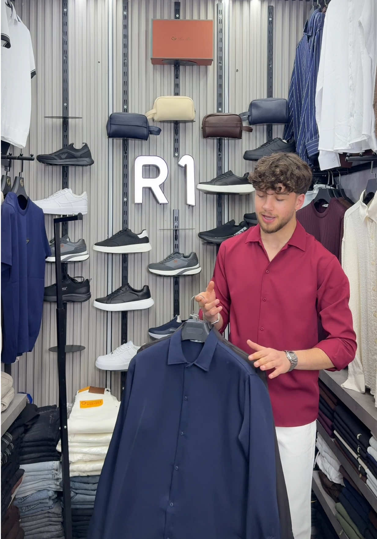 @r1show