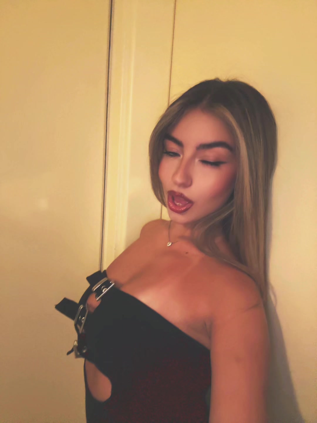 @𝓐𝓻𝓫𝓲𝓸𝓵𝓪
