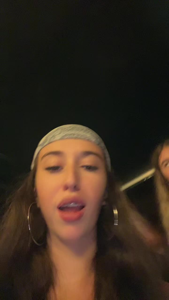 @Anja Diva