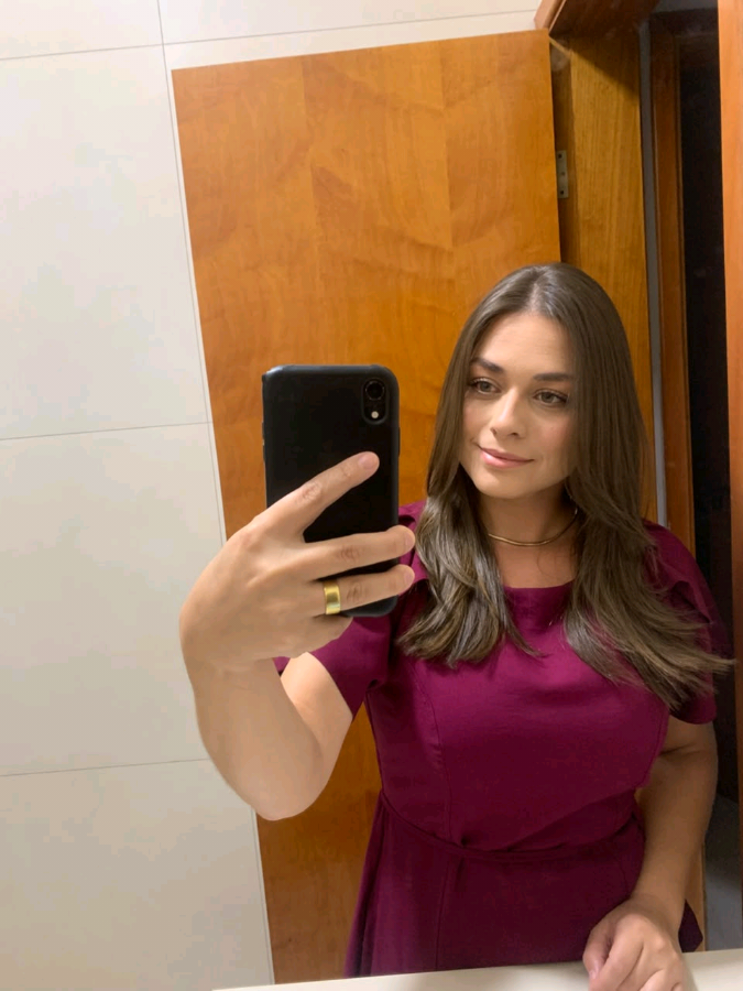 @Thaís Barbosa