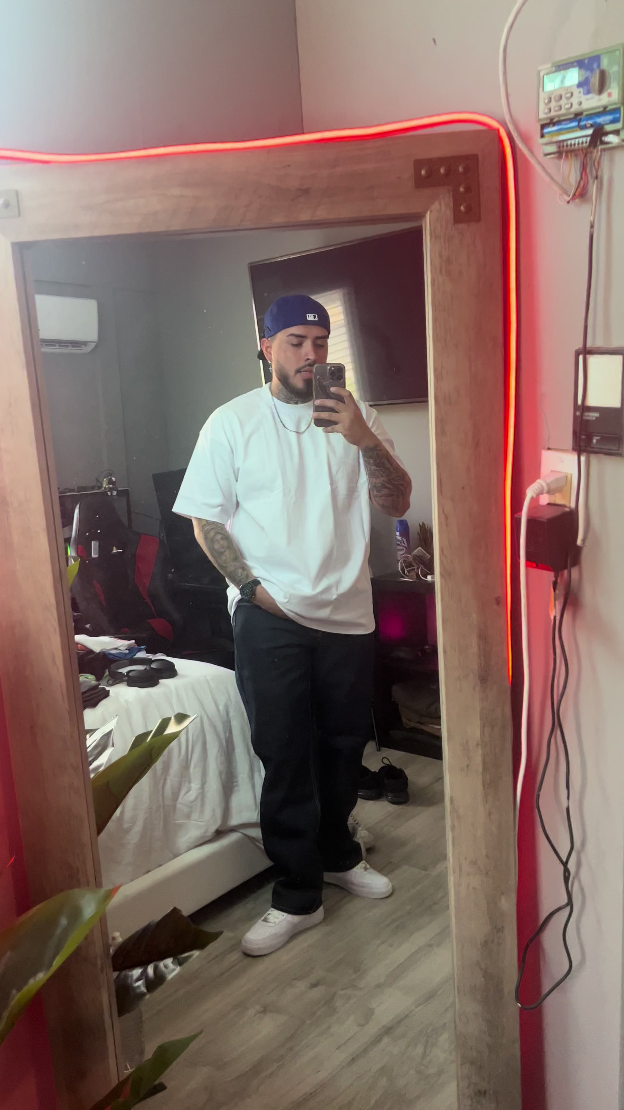 @alanreyes