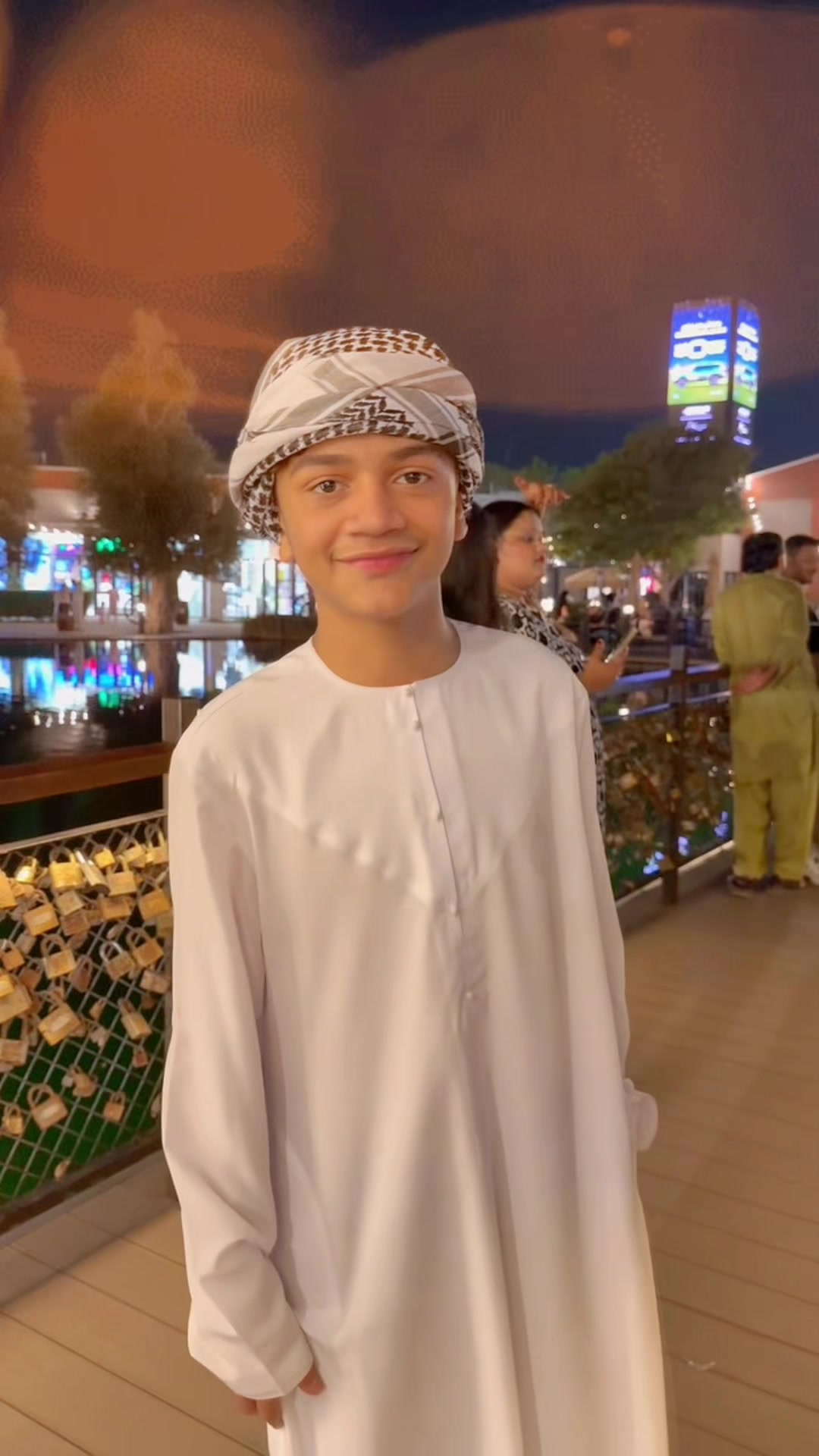 @A8. 🇦🇪