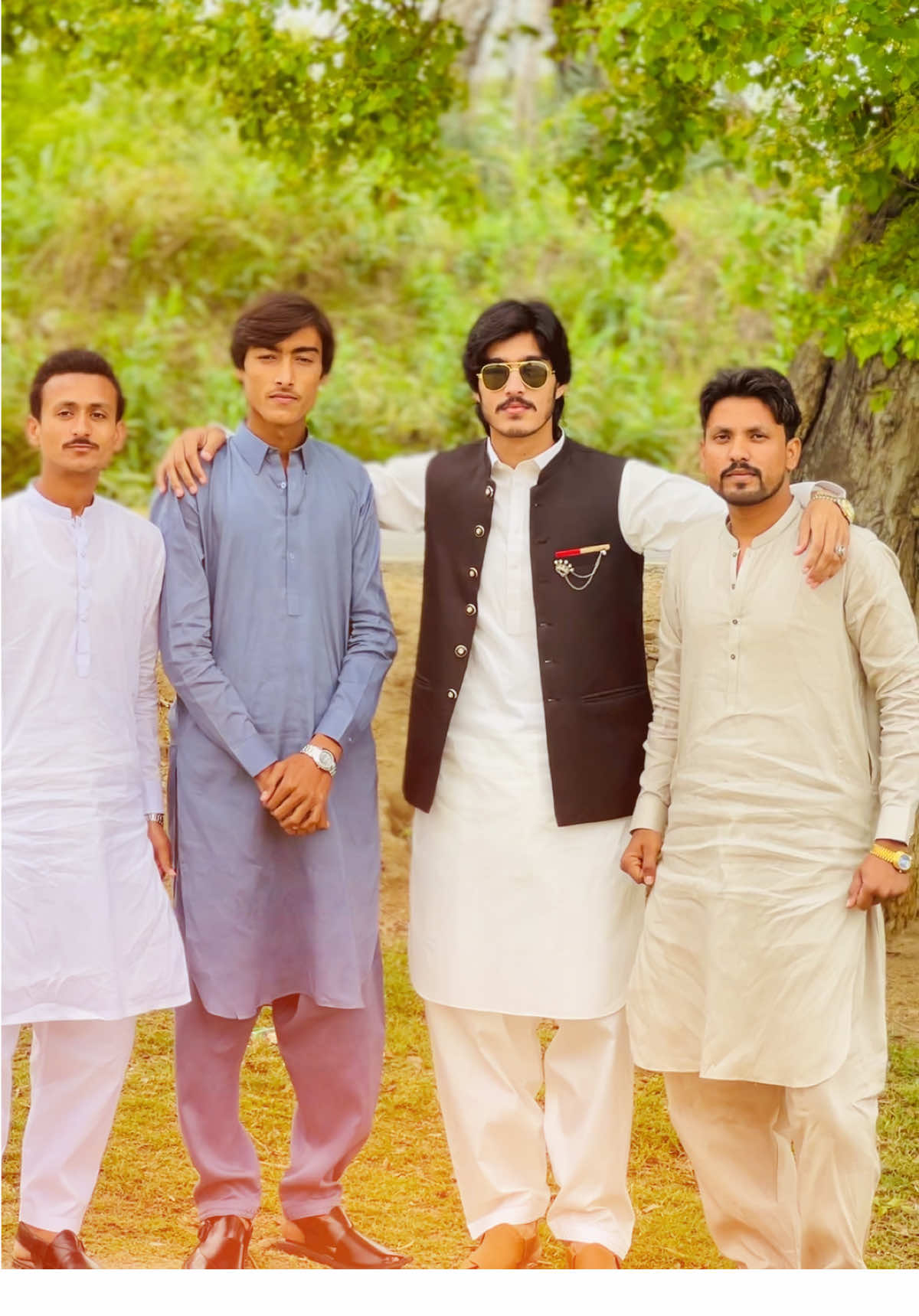 @ملک زبیر گھلو 👑