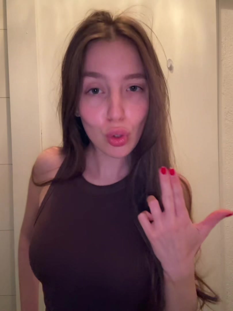 @алинка лама берг