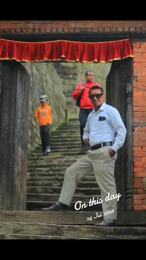 @भक्तलाल श्रेष्ठ