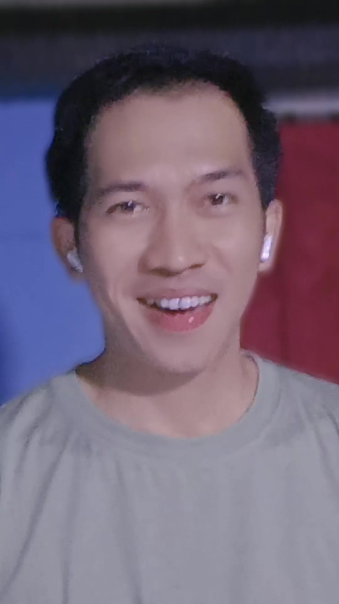 @𝗥𝗲𝗻𝗼