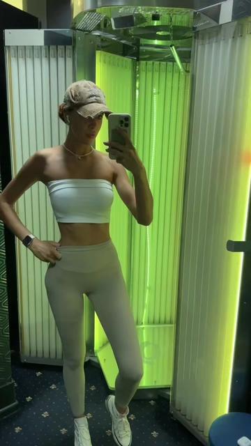 @dixxssn