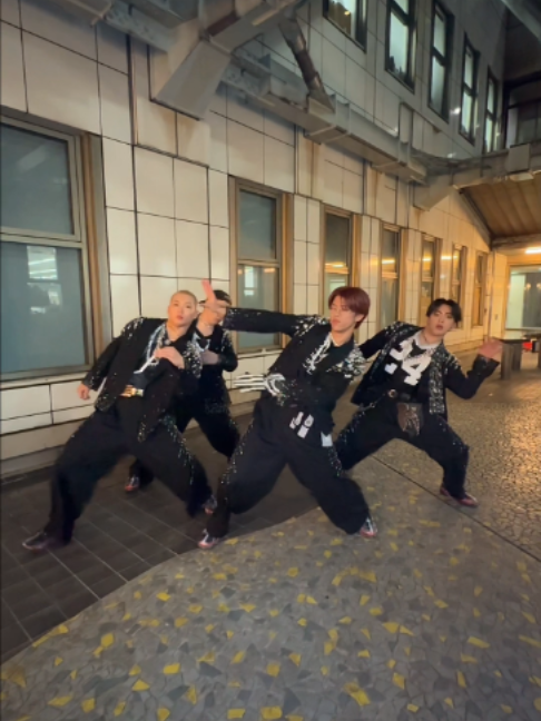 @THE JET BOY BANGERZ【公式】