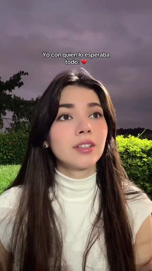 @Elva León