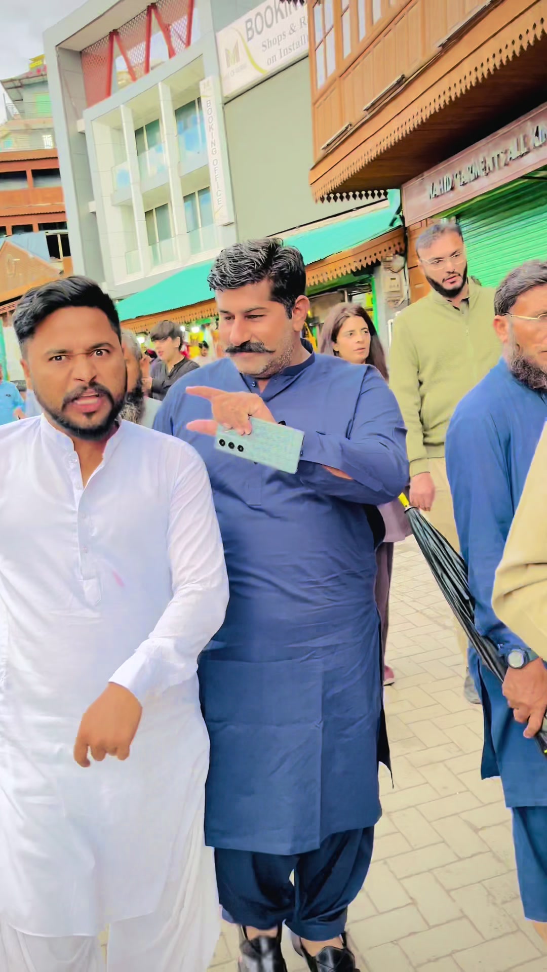 @،،♨️کنیرا🇵🇰سائیں♨️ ،،