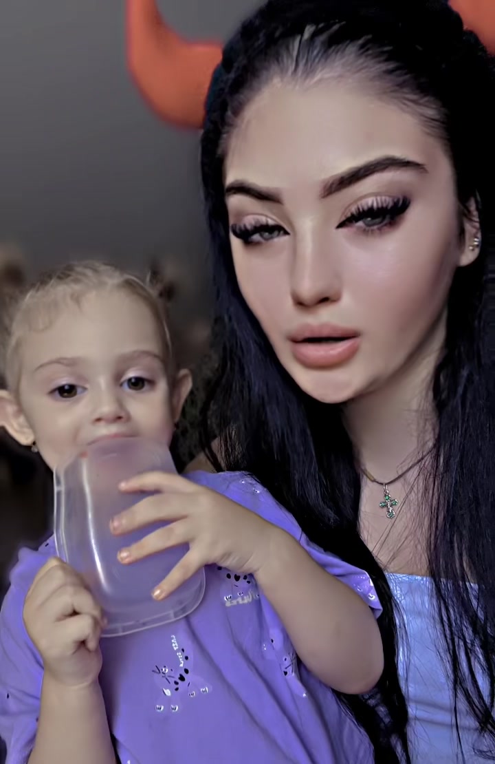 @👑💋