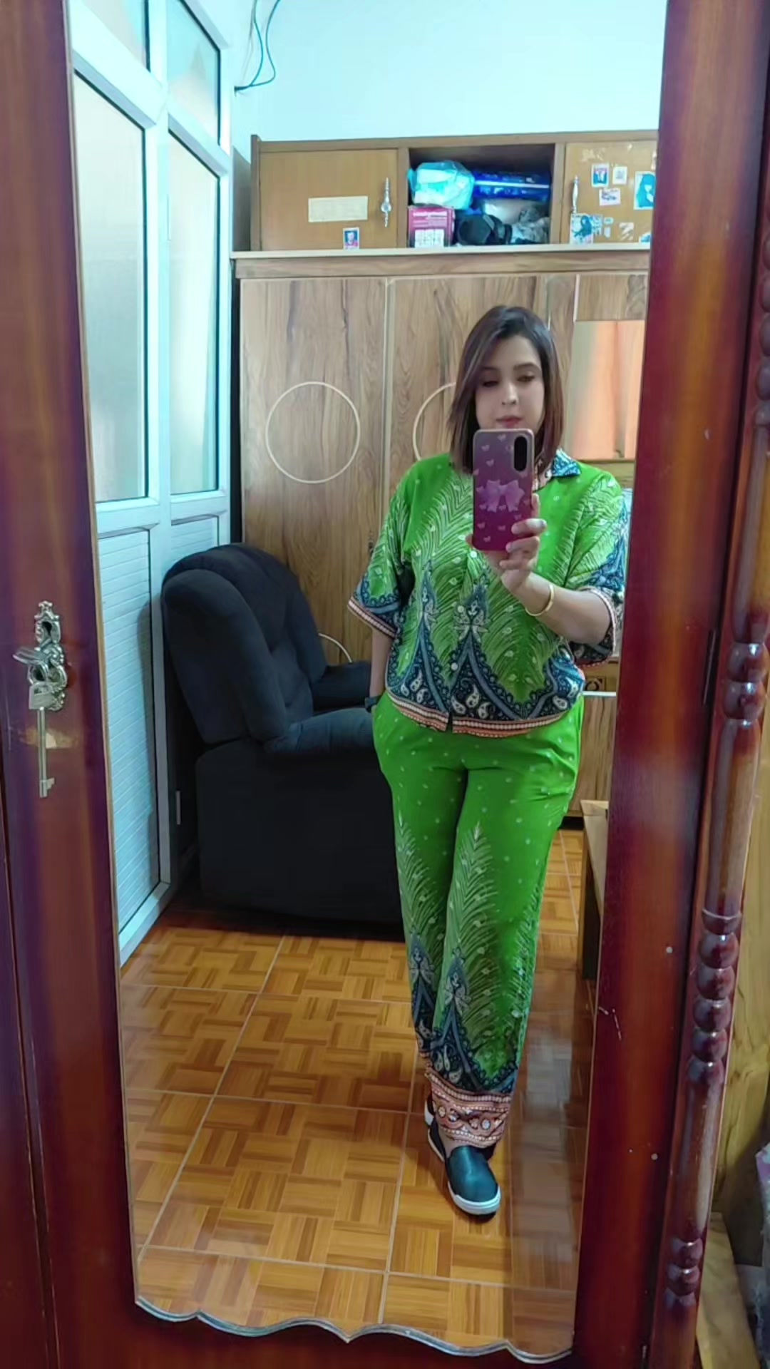 @Queen Khan558