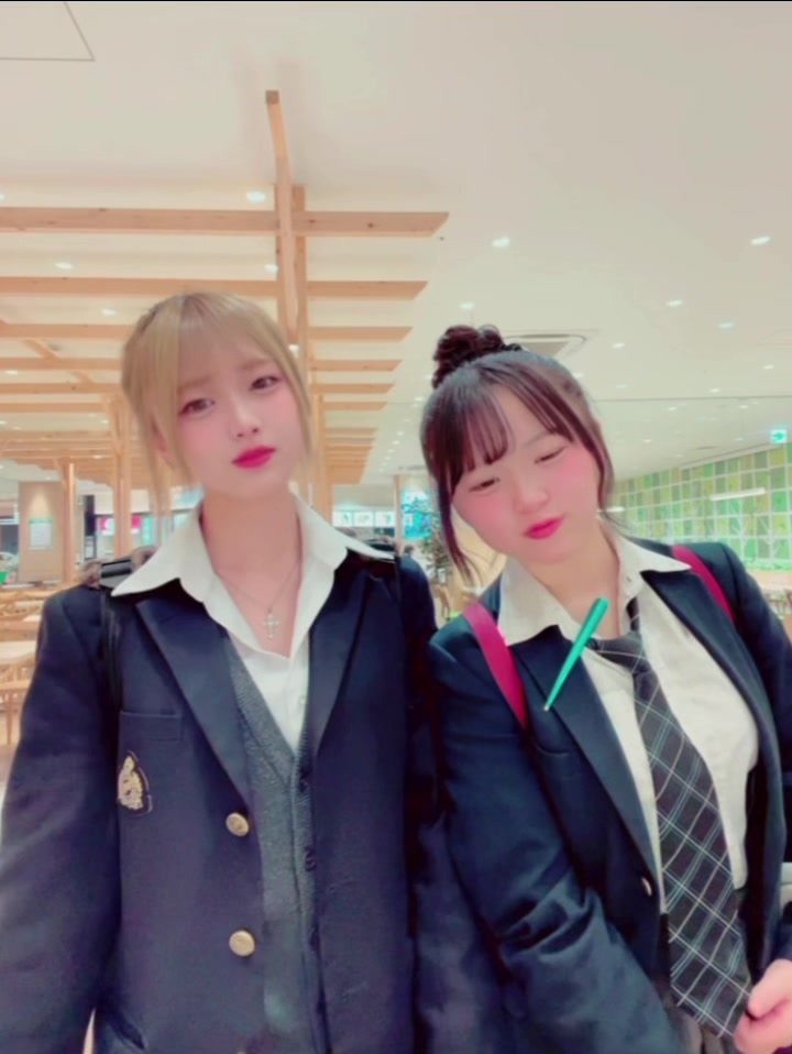 @❤︎