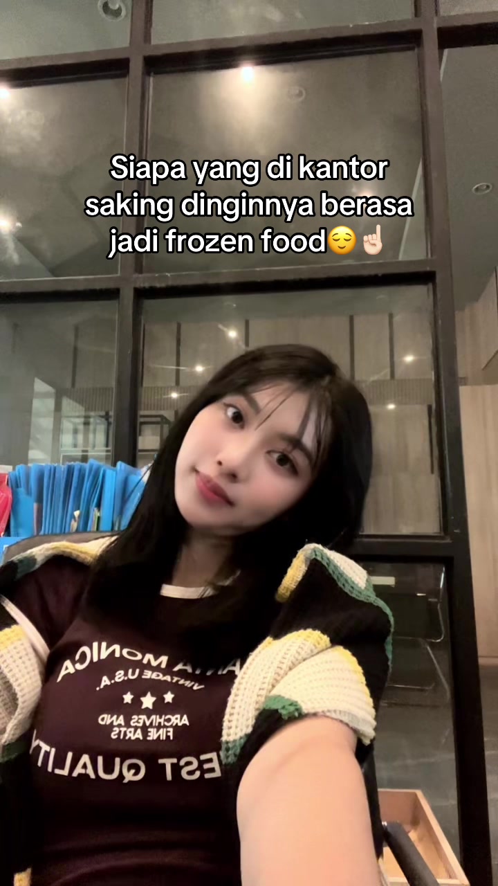 @Ay🌱