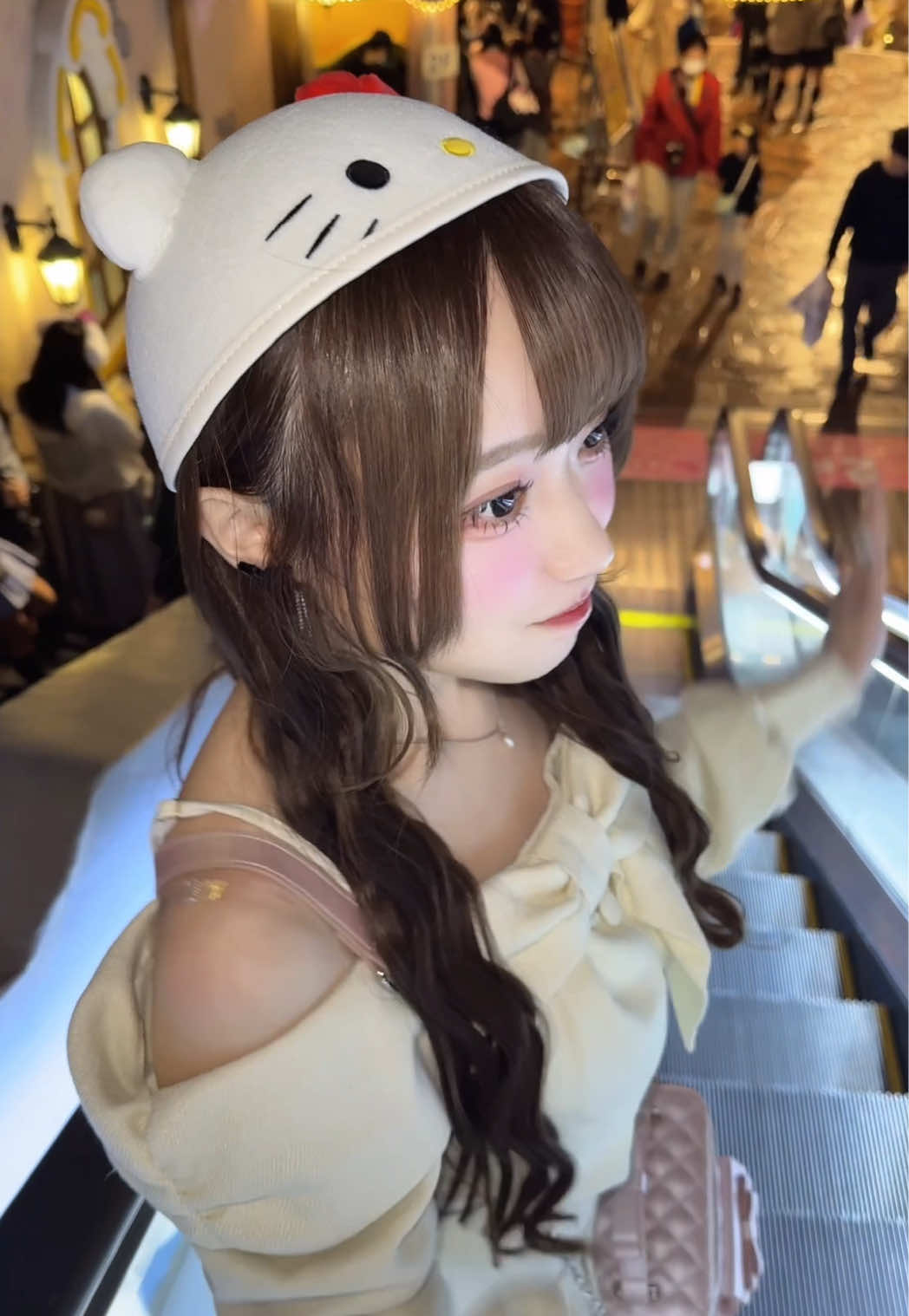 @にしのありさ