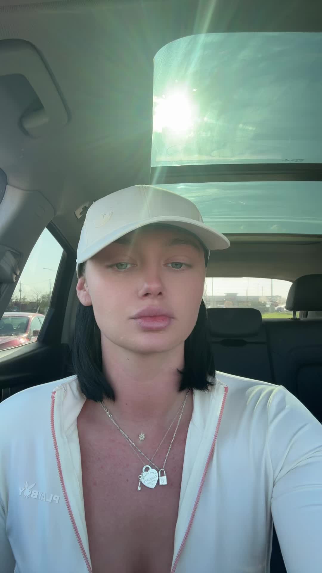 @MISSMILLYAN