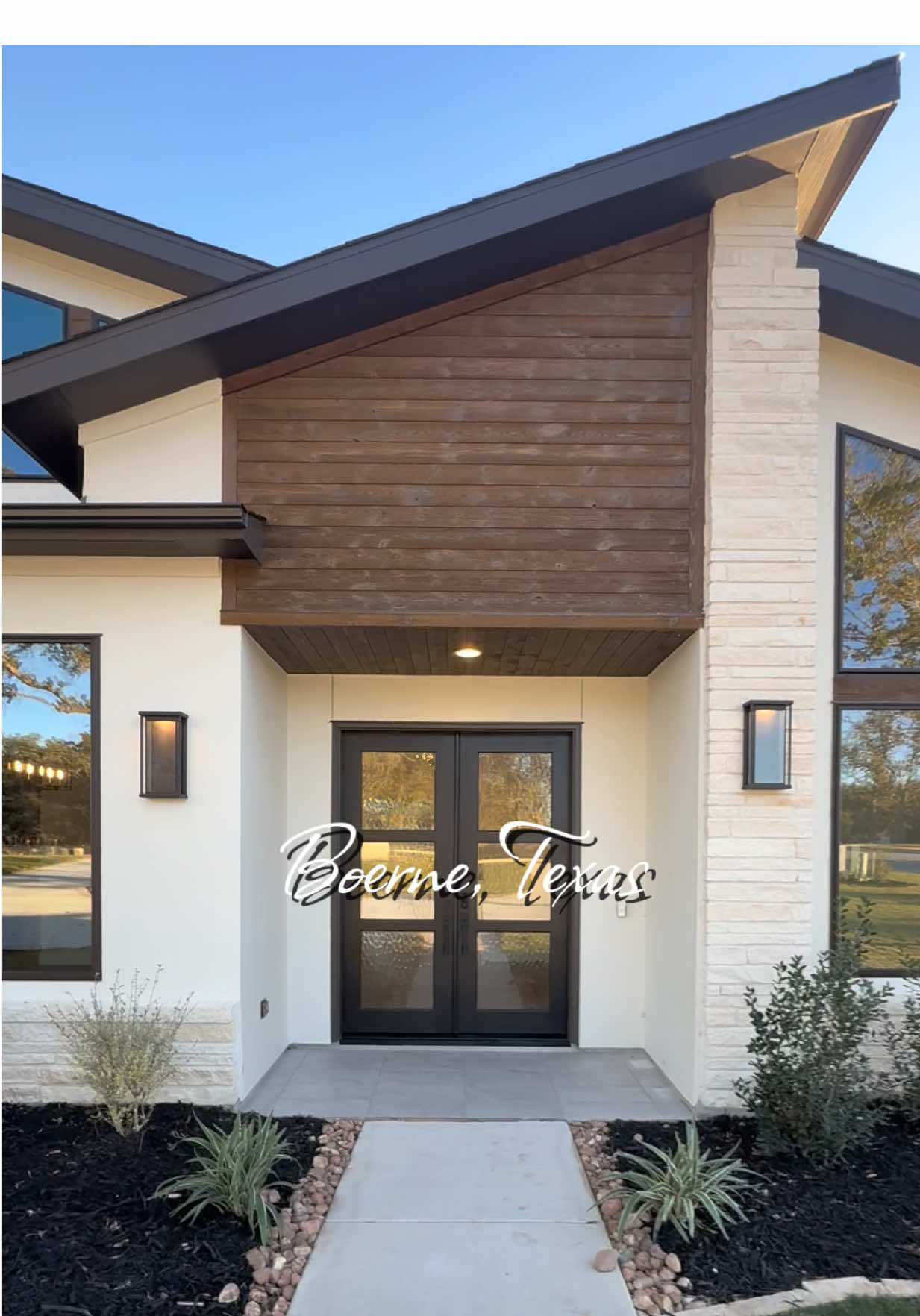 @Emily Garza | Perry Homes