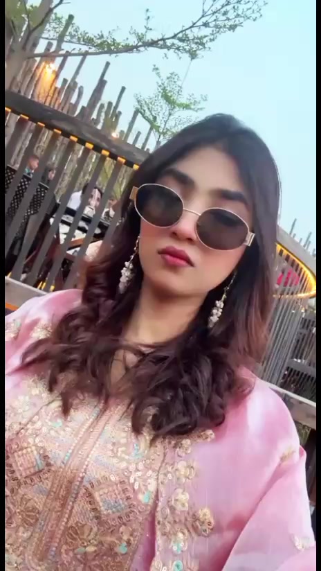 @SneHa❤️🔥