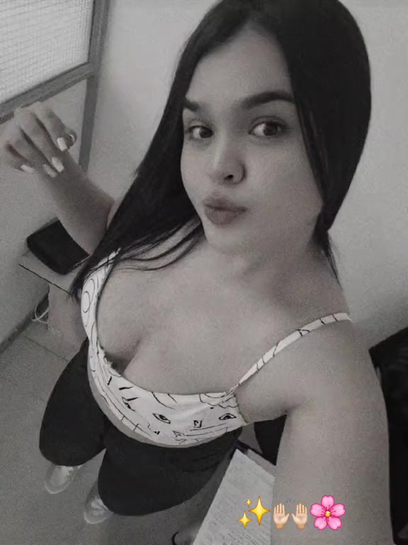 @Ana M 🌙