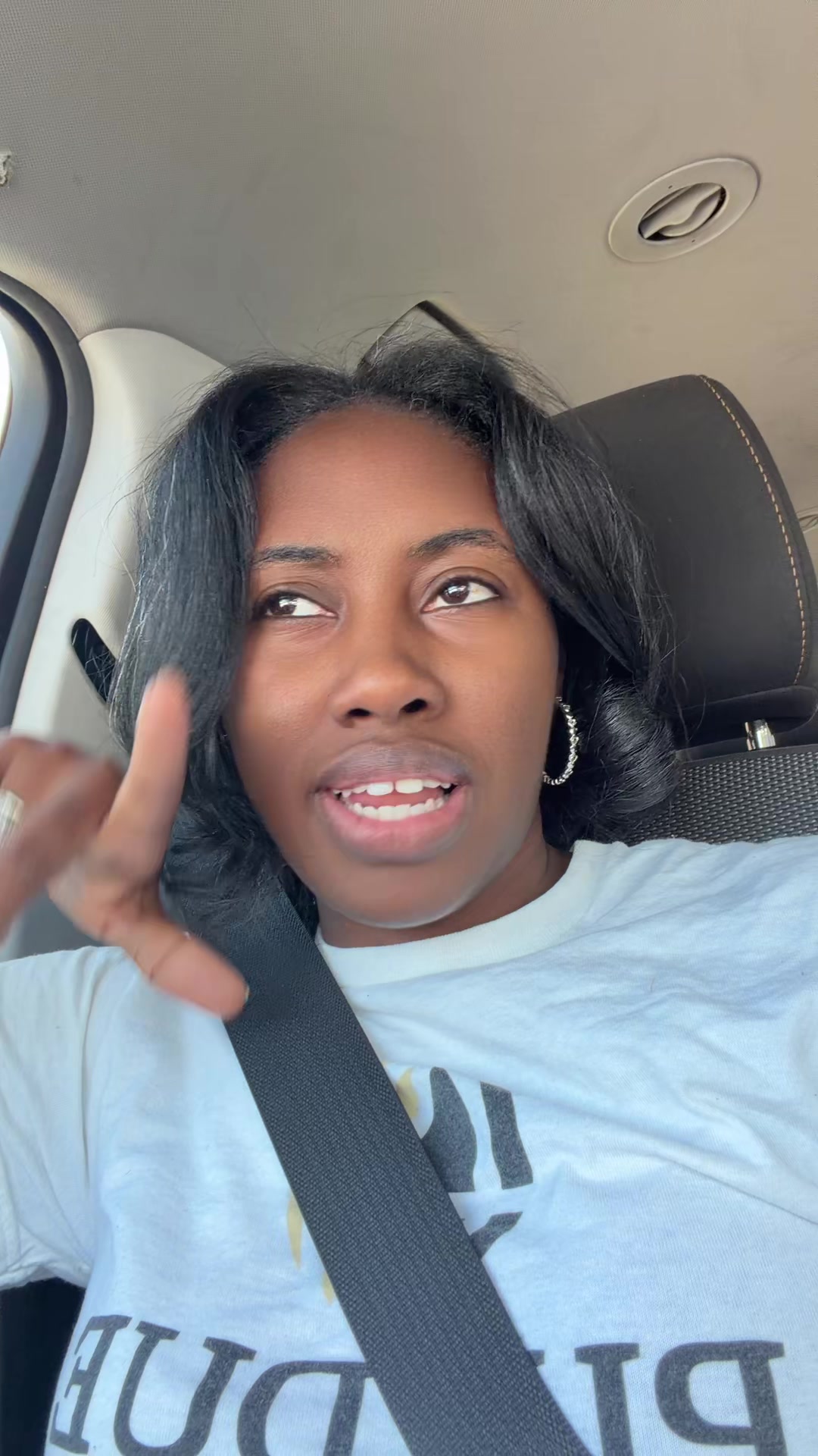 @Mrs.Dee_