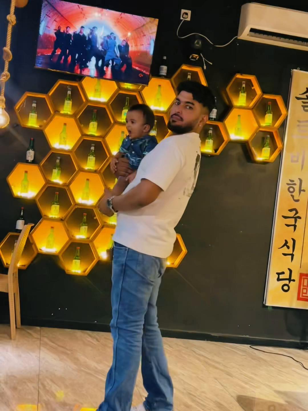 @Sdinusha
