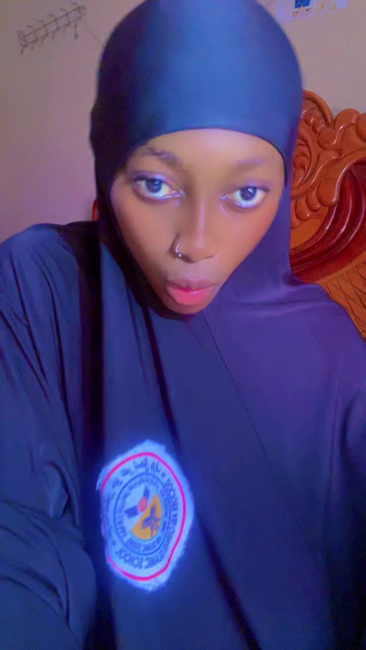 @Chartceesay