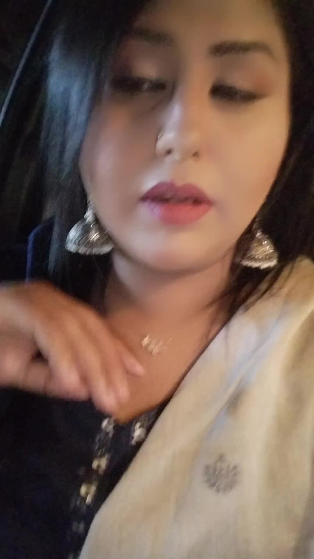 @ayesha qureshi