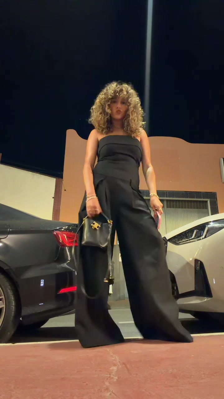@Naadzg