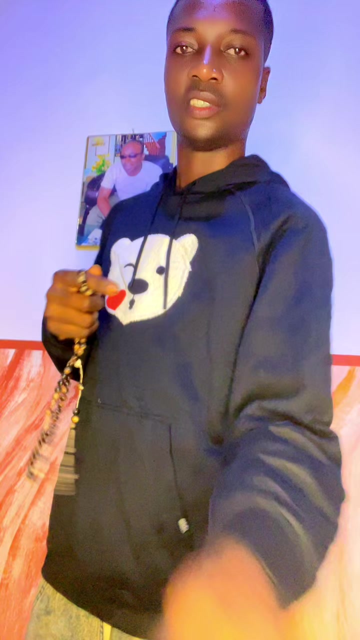 @Djama Fabrice