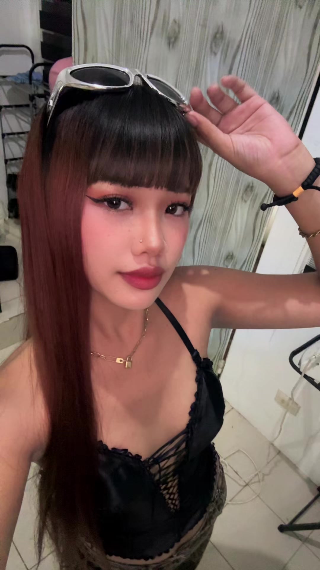 @Khlooeee