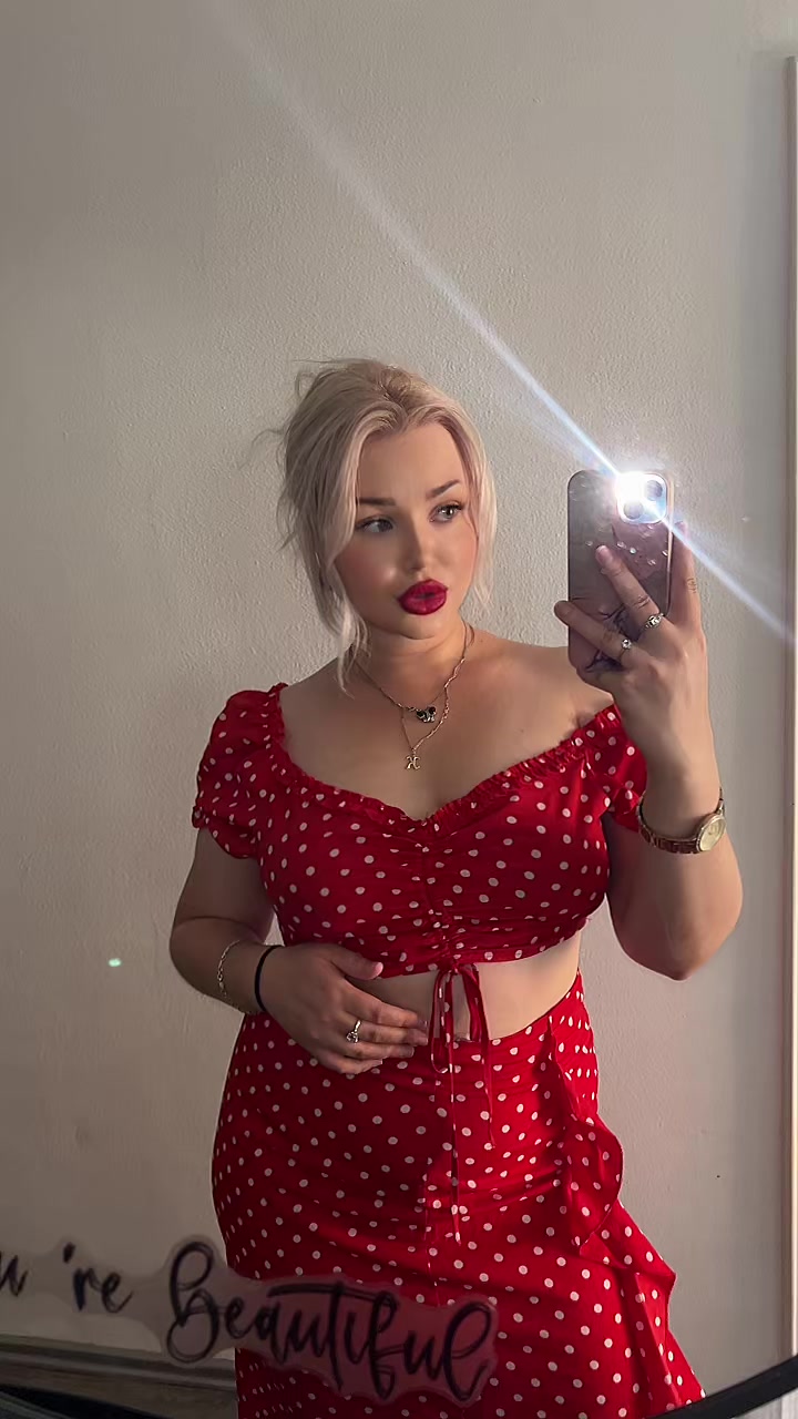 @Katya_shtolz