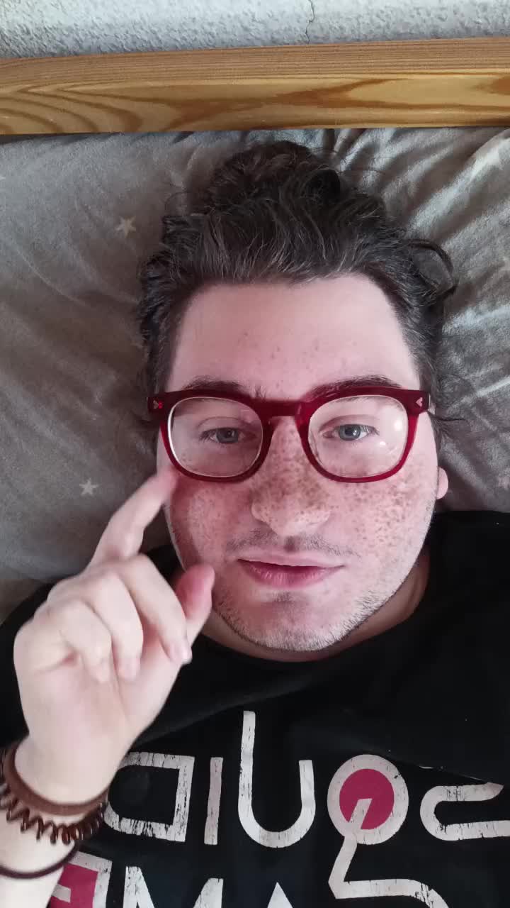 @Fr4_without_You🤭