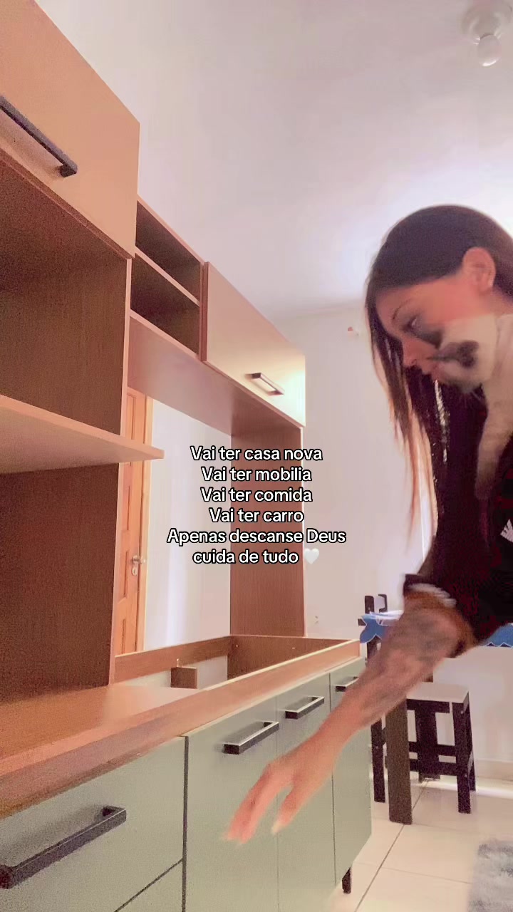 @Monique Dos Santos