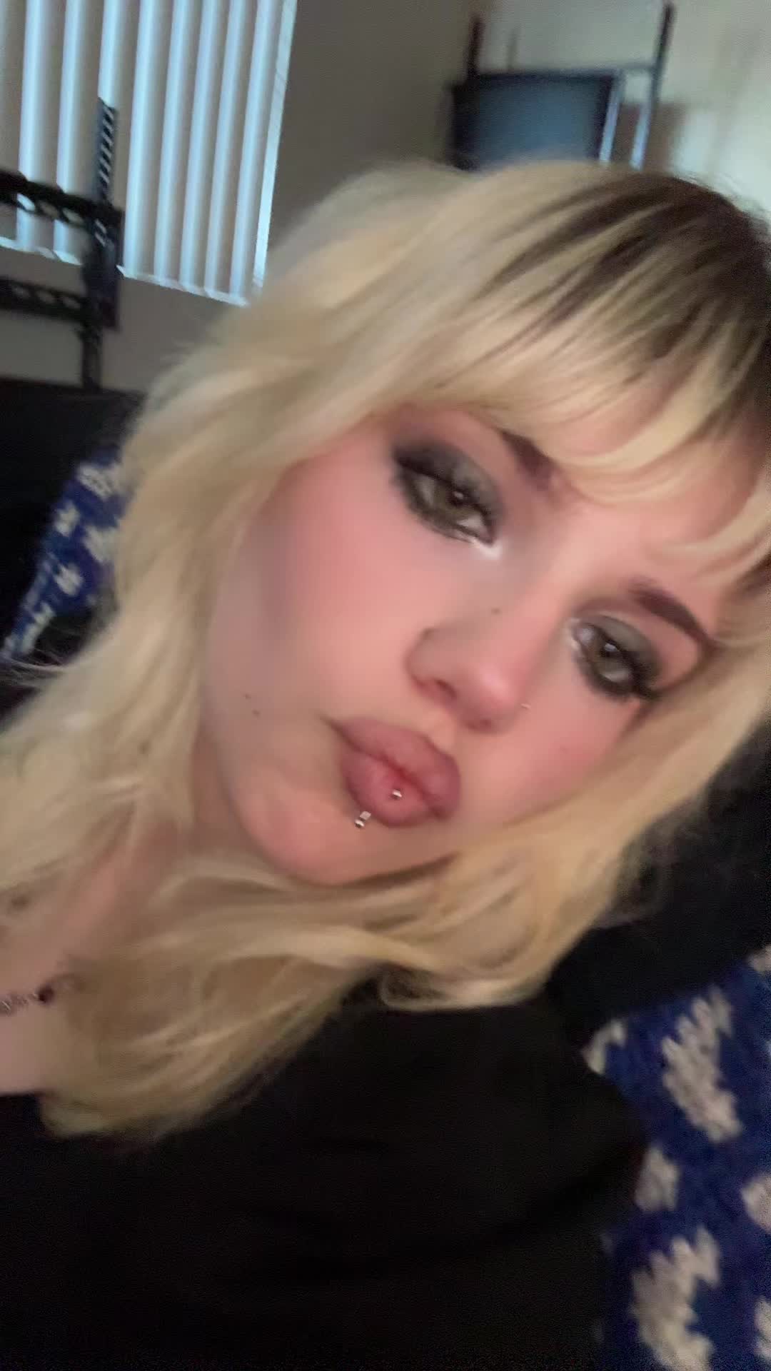 @Scarlett