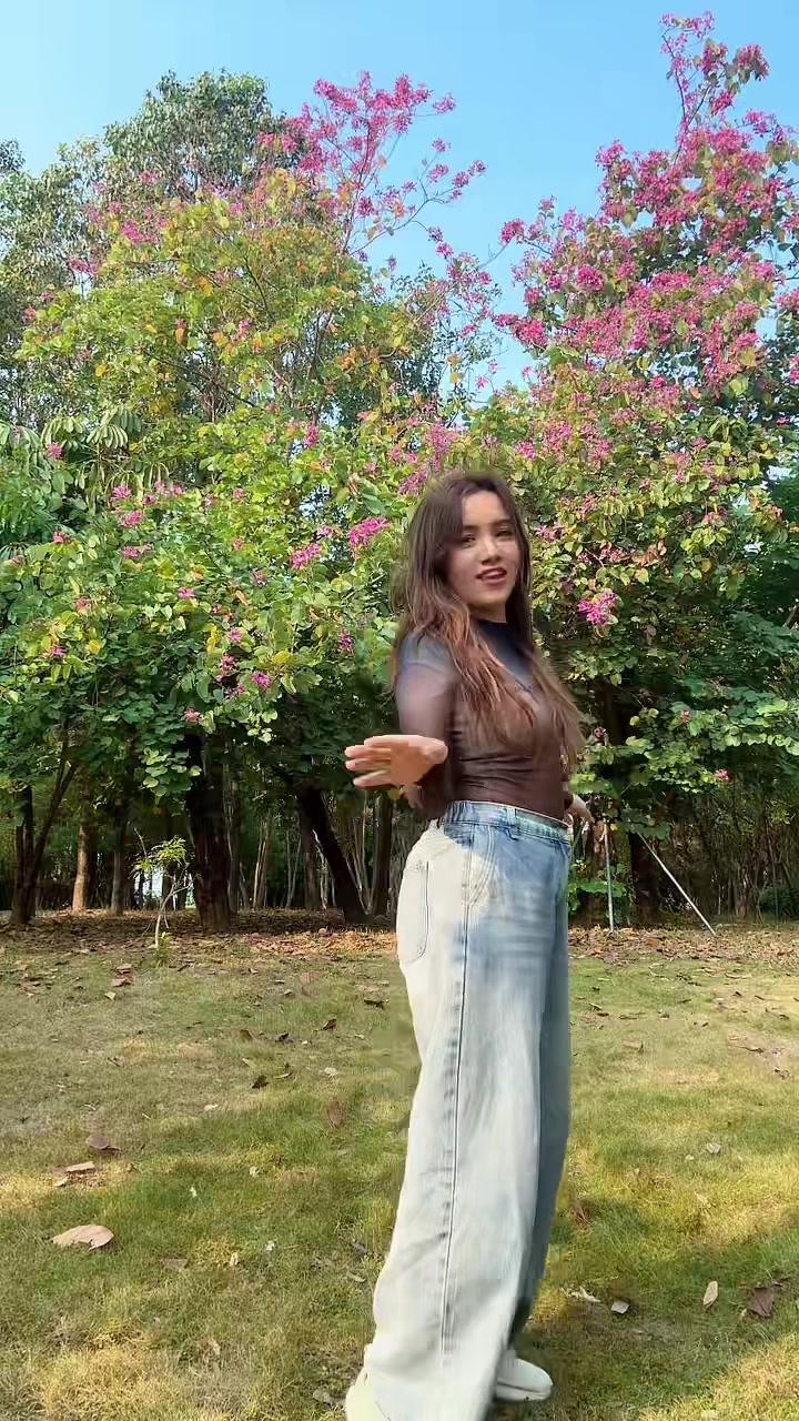 @Sushmita🦋