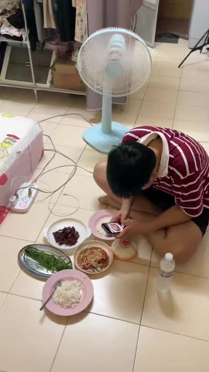 @เเตงไท ชื่อหมา.