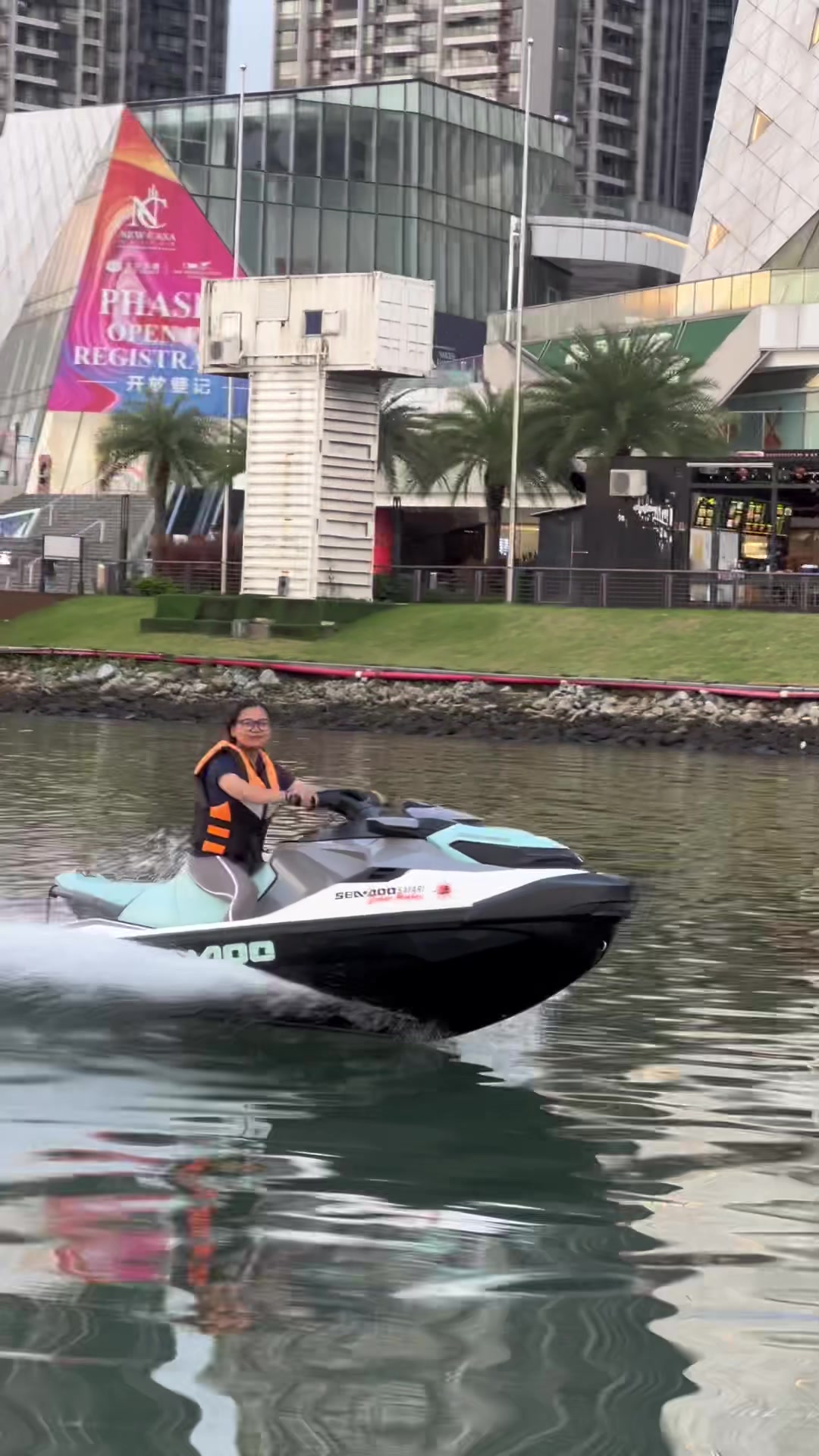 @HAFIZ SEADOO🏄🏻&zwj;♂️
